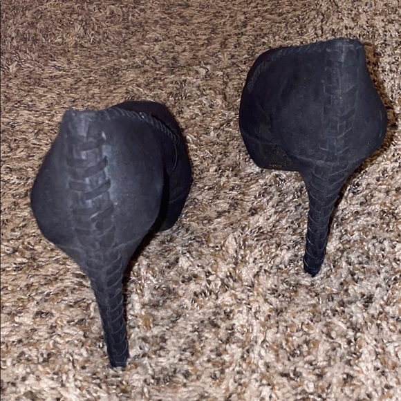 Antonio Melani Platform Heels - Picture 4 of 8